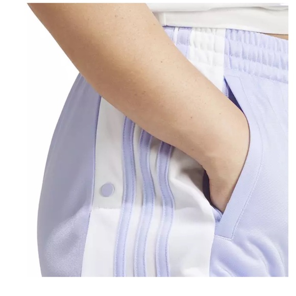 NWT adidas Originals Women's Adicolor Adibreak Shorts color: Violet Tone - Picture 5 of 5